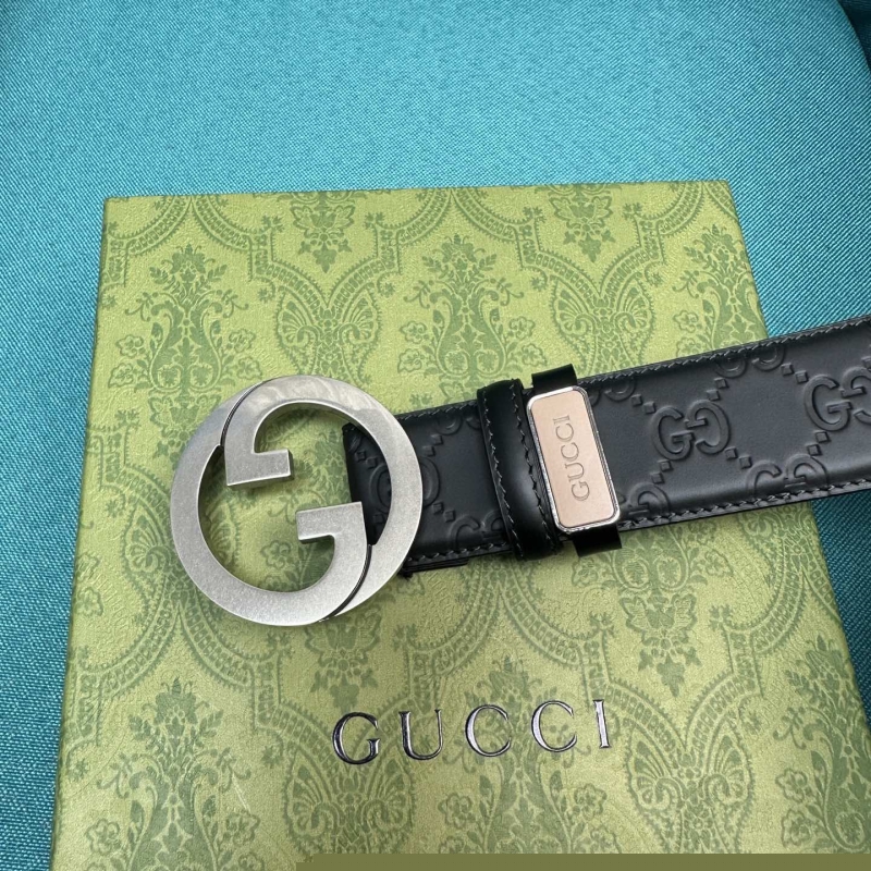 G*u*i belts